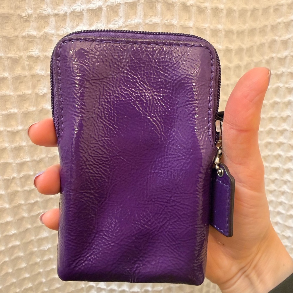 Coach Purple Patent Leather Wristlet Phone Pouch - Picture 6 of 6